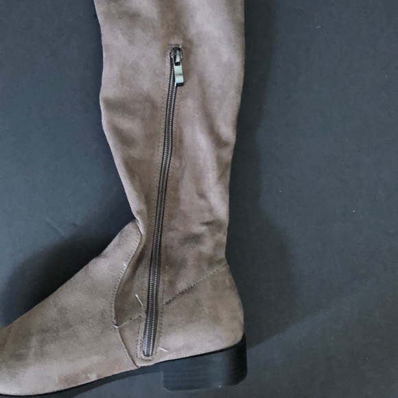 Catherine Malandrino Nude Thigh High boots - Picture 3 of 4